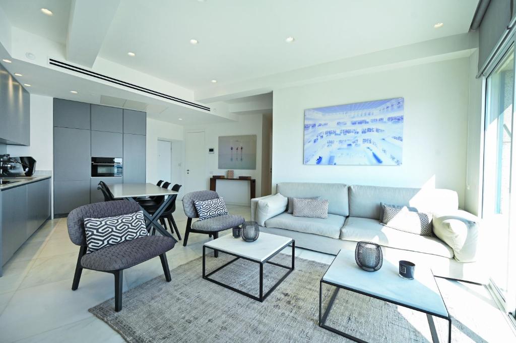 ישרוטל טאואר תל אביב